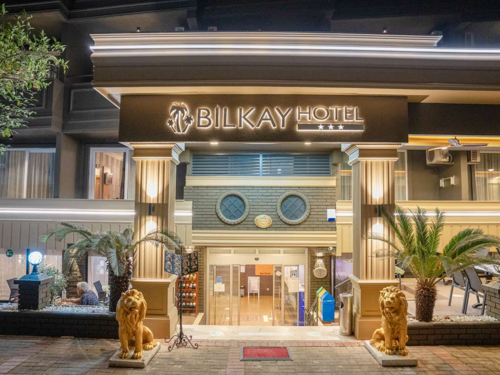 Pääsisäänkäynti