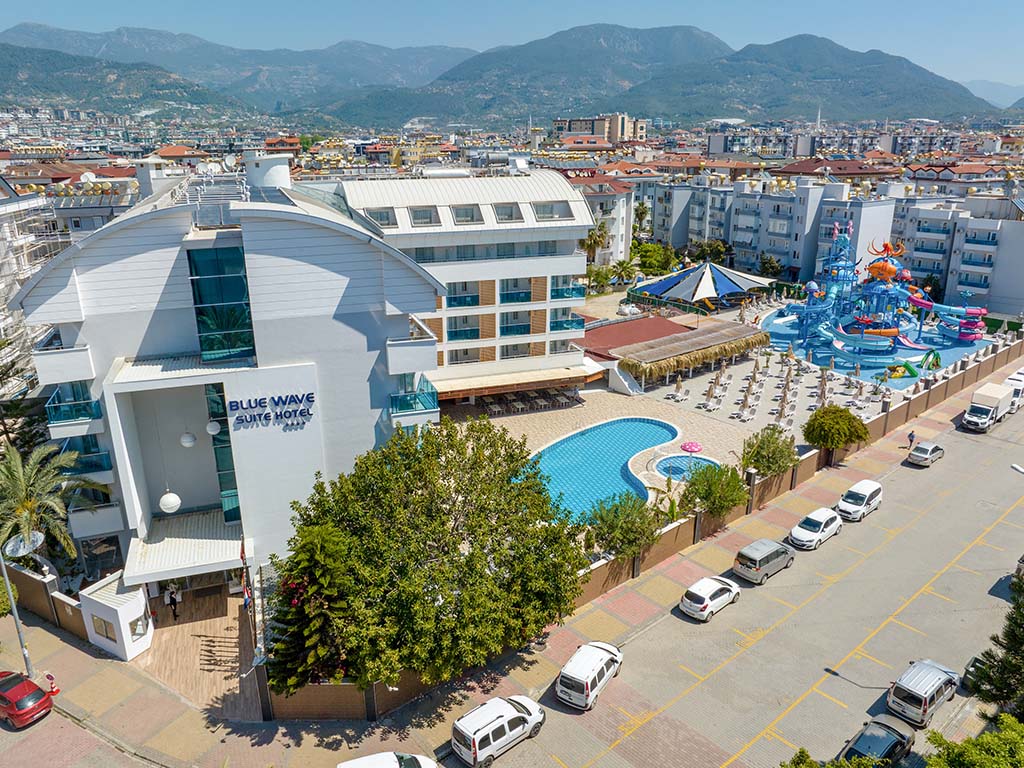 Blue Wave Hotel