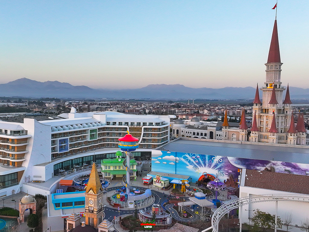 Hotellin oma huvipuisto