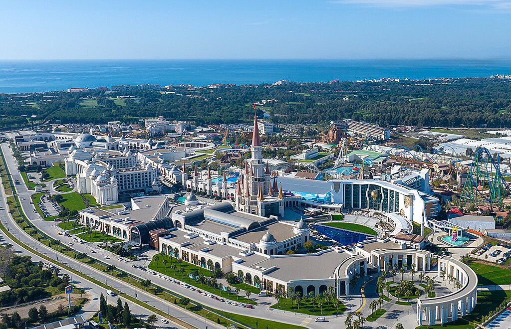 Hotellialue ja Land of Legends