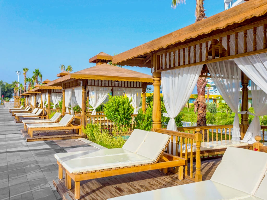 Uima-allaspaviljongit